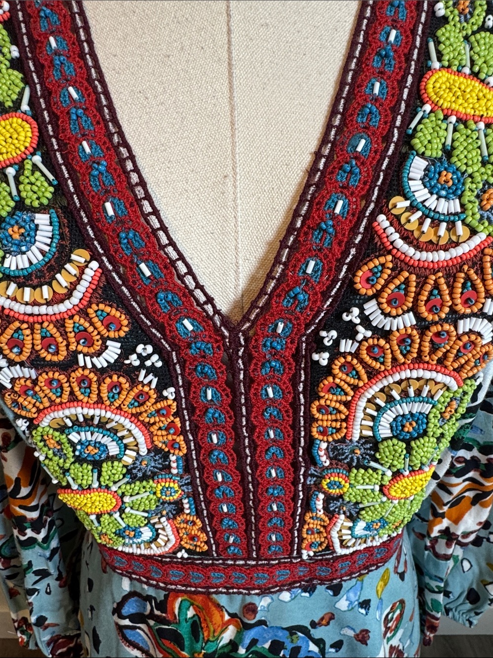 Akemi + Kin Anthropologie Beaded Boho V-Neck Mini Dress size 4 - Picture 4 of 16